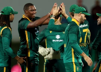 South Africa Beat Australia to Wrap Up ODI Series