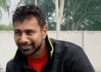 Praveen Kumar Applies for BCCI Selection Job